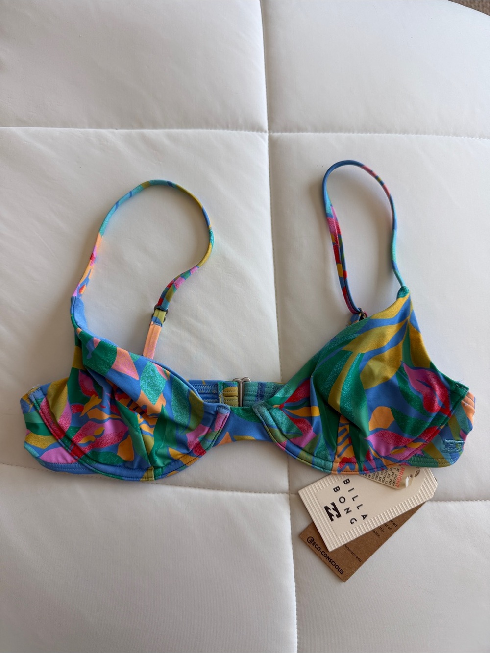NWT Billabong Bikini Top